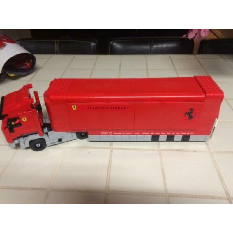 Lego scuderia Ferrari truck set 8654