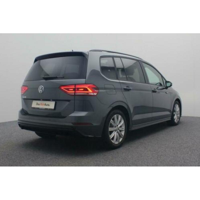 Volkswagen Touran 7 pers. 1.5 TSI 150PK DSG Highline R-Line