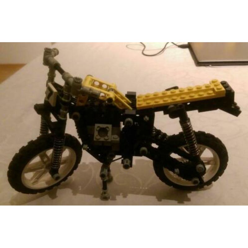 LEGO Technic Crossmotor