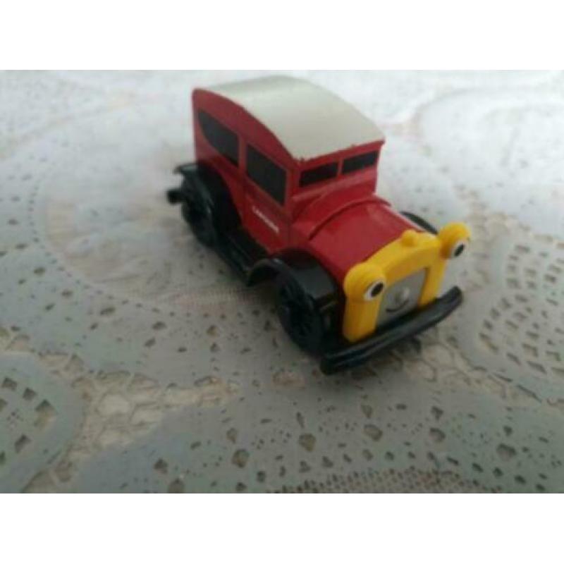 thomas de trein carolien auto hout