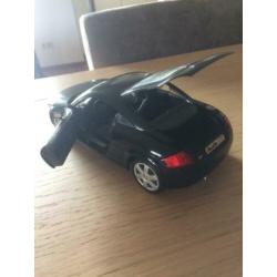 Audi TT Revell 1998 1:18