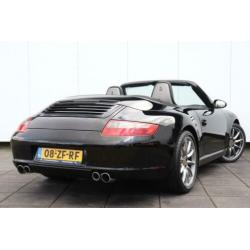 Porsche 911 Cabrio 3.8 Carrera S dealer onderhouden | 355 PK