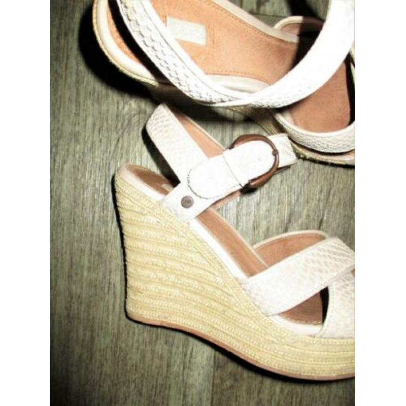 UGG ! Jazmine Leren wedges mt 37.