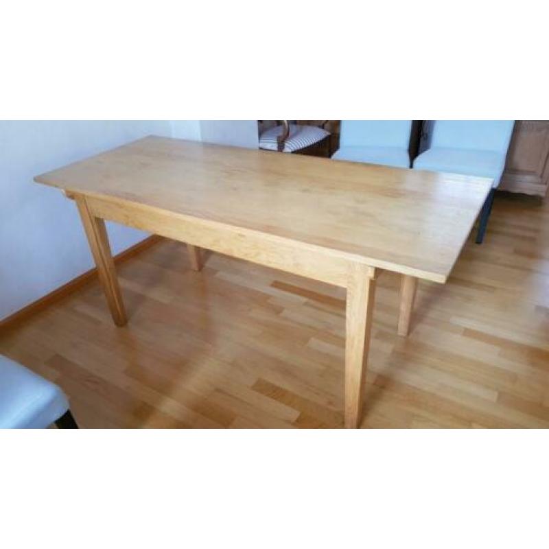 Eiken eettafel