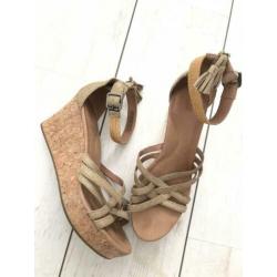 UGG sleehak sandalen 41