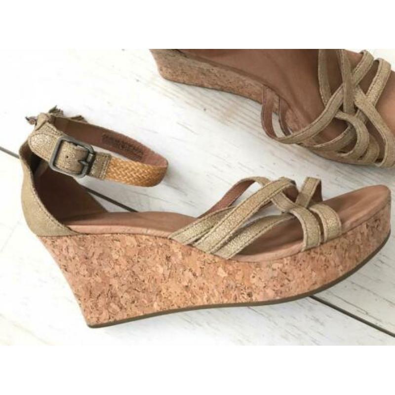 UGG sleehak sandalen 41