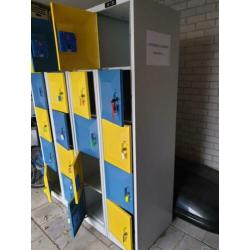 Lockerkast 2 x10stuks met sleutels