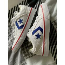 Nieuwe converse all stars sneakers maat 27 wit nieuw!