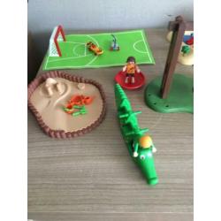 Playmobil speeltuin strand voetbalveld