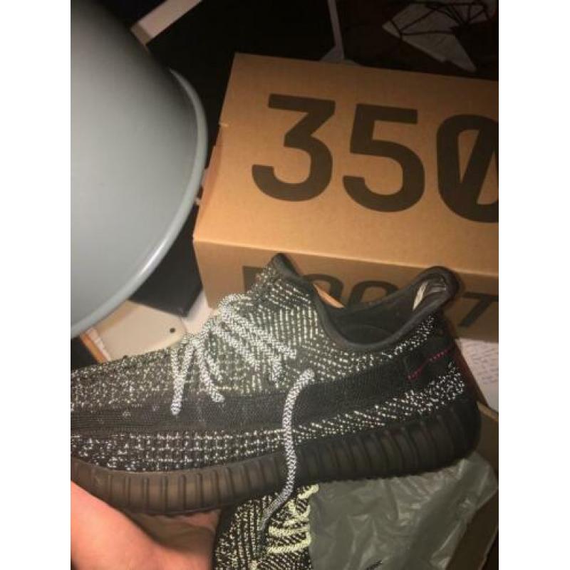 Yeezy boost 350 V2 zwart reflective, maat 42