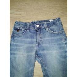 H&M slim fit jeans lichte wassing 122