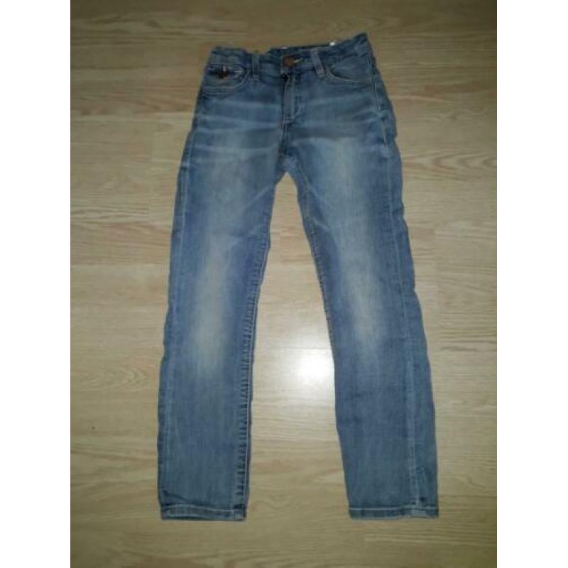 H&M slim fit jeans lichte wassing 122