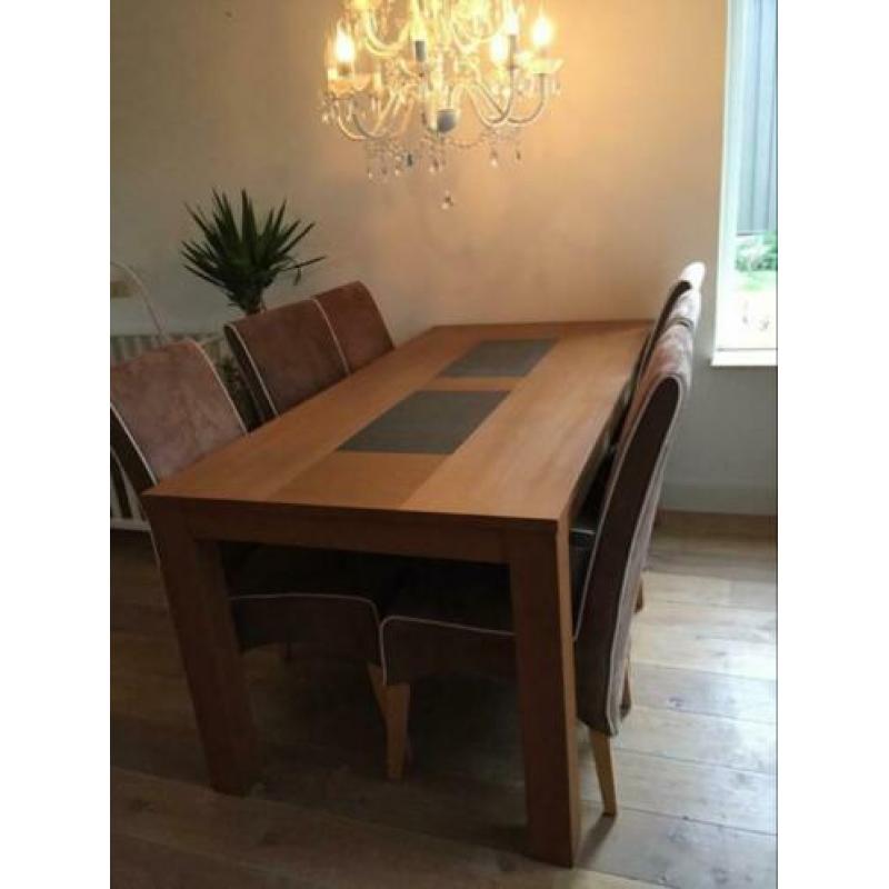 Teak eettafel met 6 stoelen