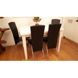 Eikenhouten tafel met handige laatjes + gratis stoelen!!