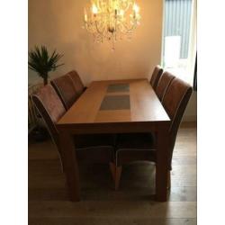 Teak eettafel met 6 stoelen