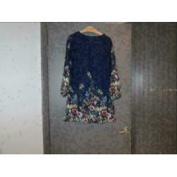 blauwe bloemen chiffon jurk maat S maat 36