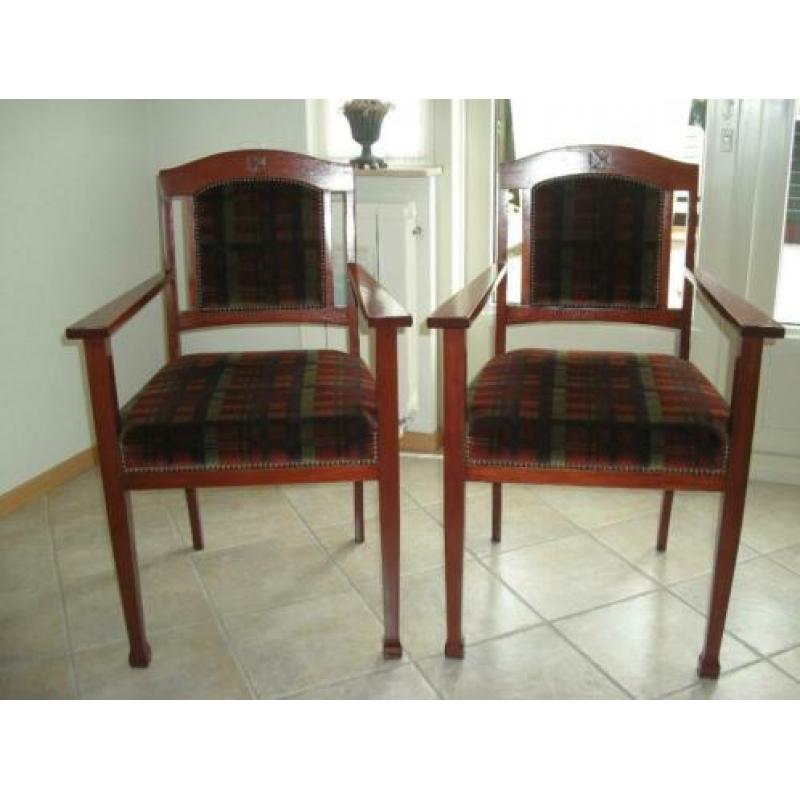 Te koop 6 antieke stoelen