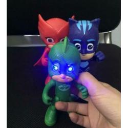 Super PJ MASKS Lighting Heroes (w/light) € 14,95 p/st