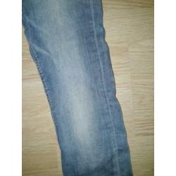 H&M slim fit jeans lichte wassing 122