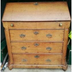 Antieke secretaire