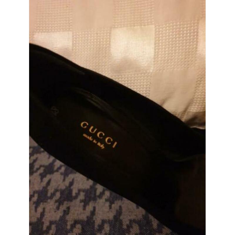 Mooie gucci schoenen te groot helaas maat 38