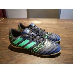 Adidas gymschoenen / zaalvoetbalschoenen maat 37