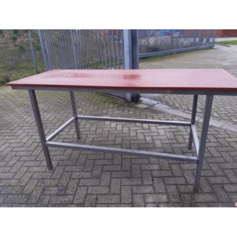 werktafel RVS rood snijblad