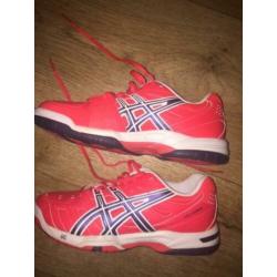 Dames schoenen - Asics - maat 39.