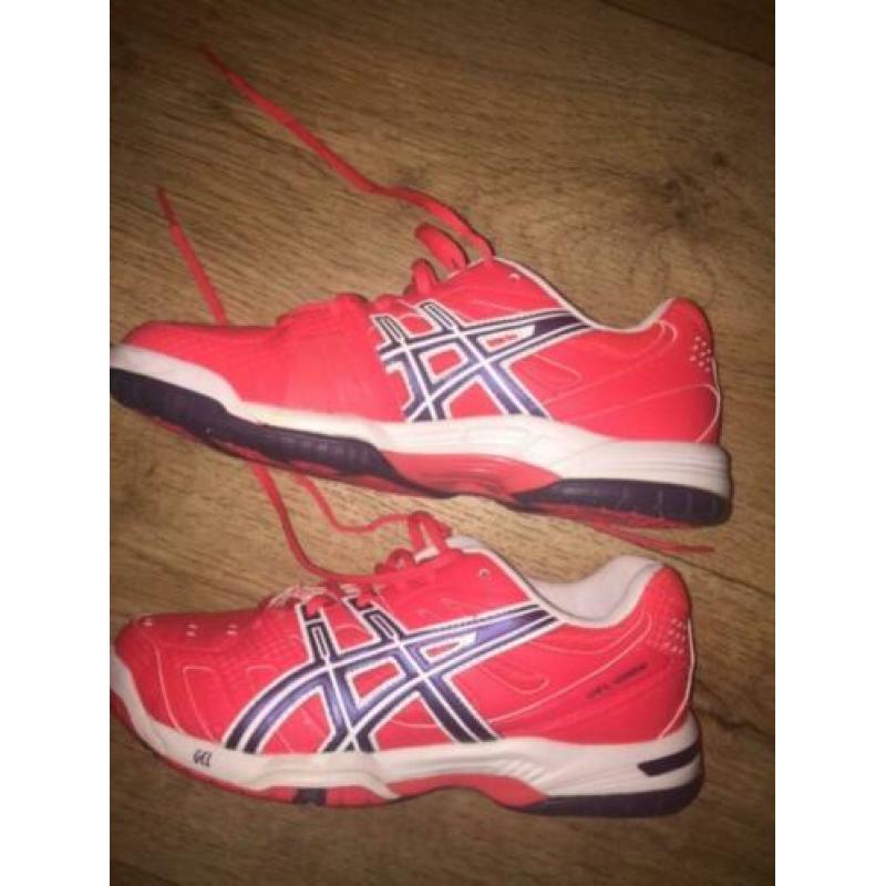 Dames schoenen - Asics - maat 39.