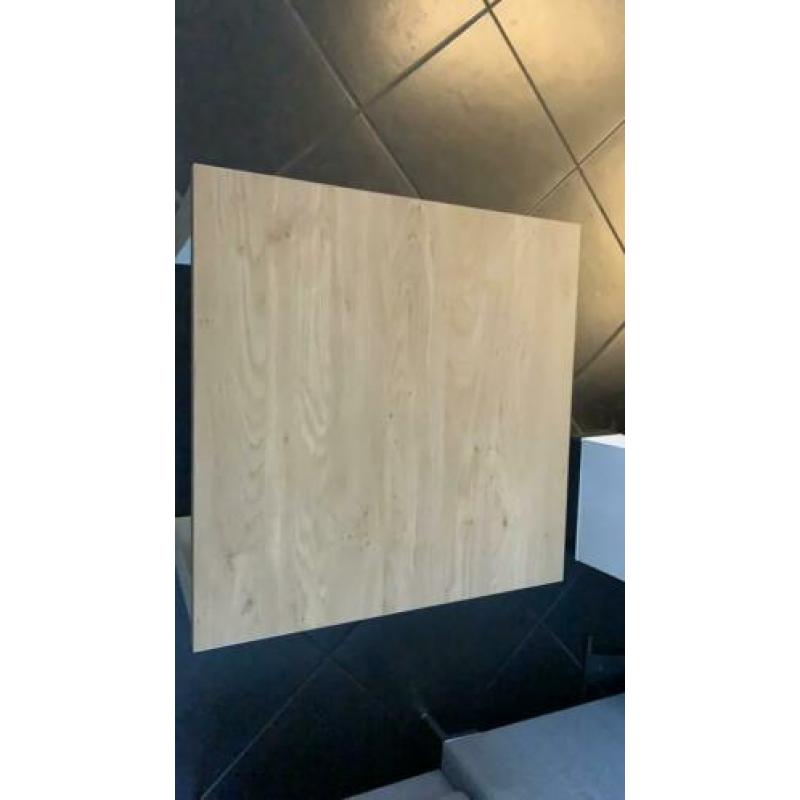 Tafel (bijzet/salon) 70x70x42