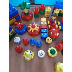 Doos vol lego duplo ongeveer 90 stuks