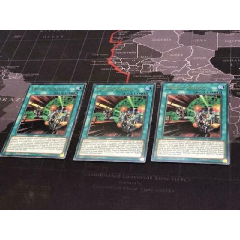 Urgent Schedule - Ultra Rare - Playset (3x) - YuGiOh! Kaart